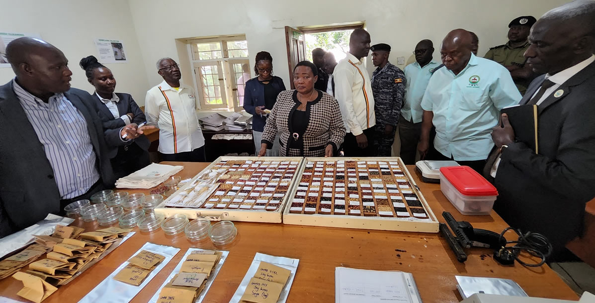 Rt. Hon. Robinah Nabbanja visited the Uganda National Genebank
